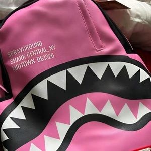 Meet your Posher, Javiona